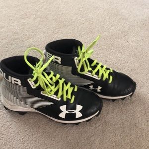 Under Armour Kids Football Cleats